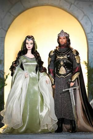 Barbie and Ken as Arwen and Aragorn in The Lord of the Rings